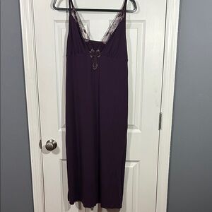 Soma Blackberry Wine V-Neck Keyhole back Nightgown with Lace Front Size Large